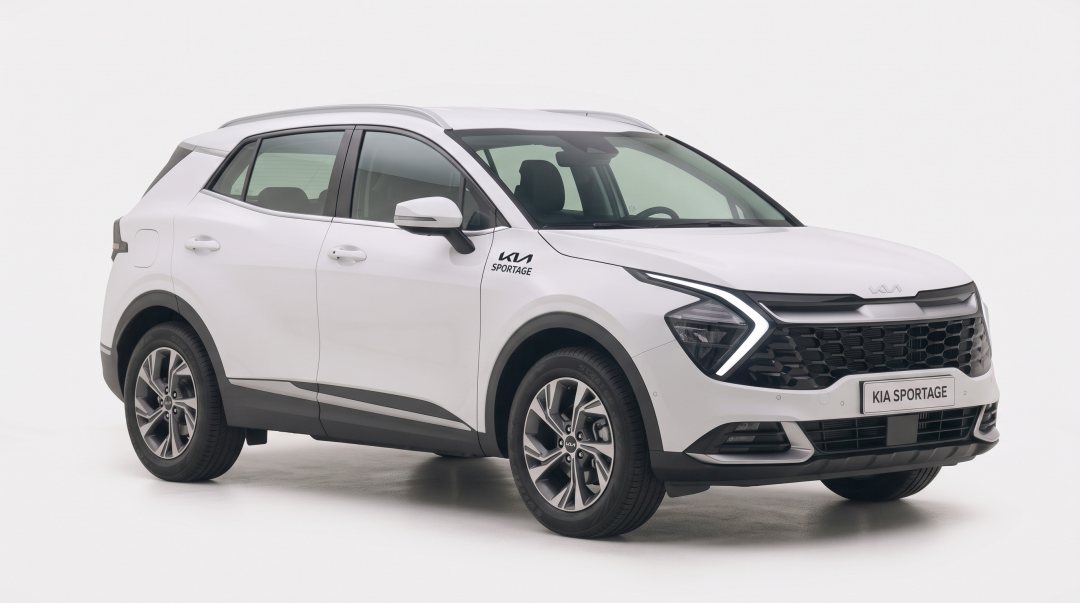 Kia Sportage, studio photograph on a plain background